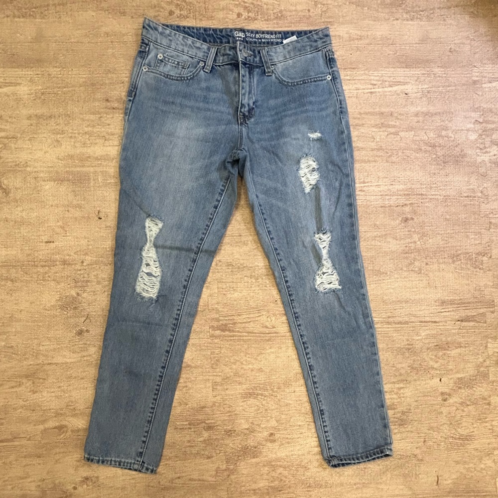 GAP Light-wash boyfriend jeans